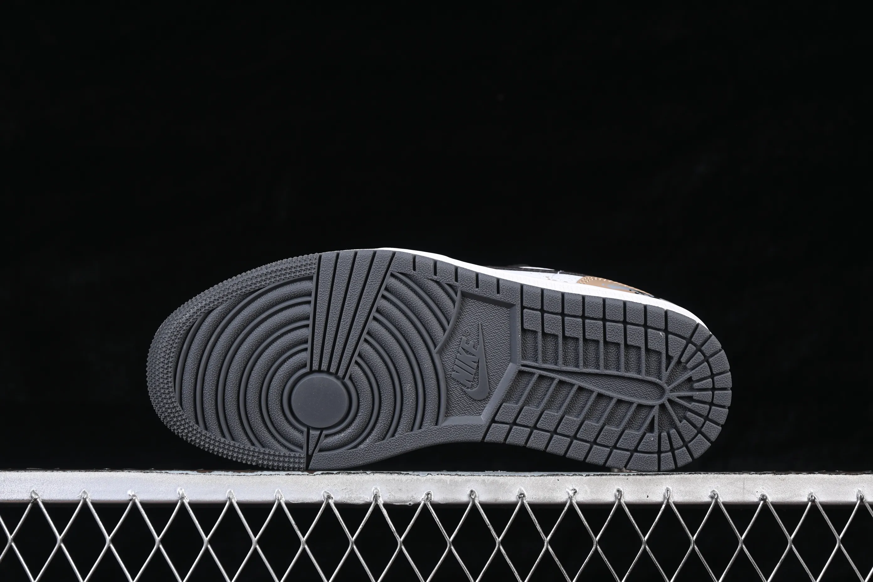 All categories Air Jordan Jordan series basketball shoes Air Jordan 1 Low Air Jordan 1 Low AJ1 Joe 1 Year of the Horse limited edition low-bang cultural casual sneakers 553558-152